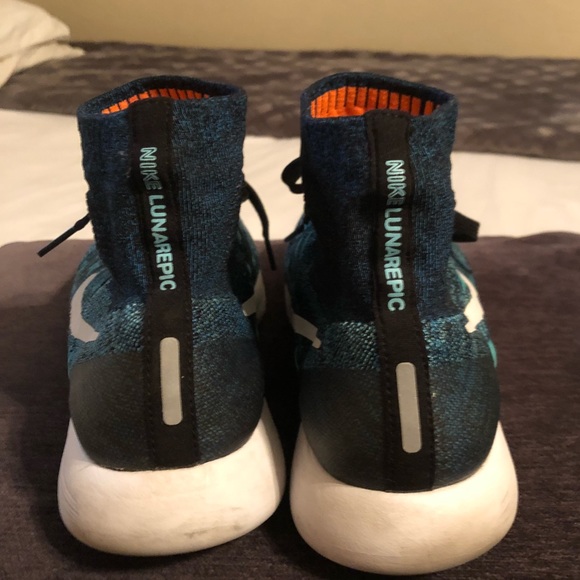 Men’s Nike shoes - Picture 4 of 4